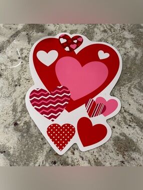 Valentine's Heart Decor - Red & Pink Decorative Hearts